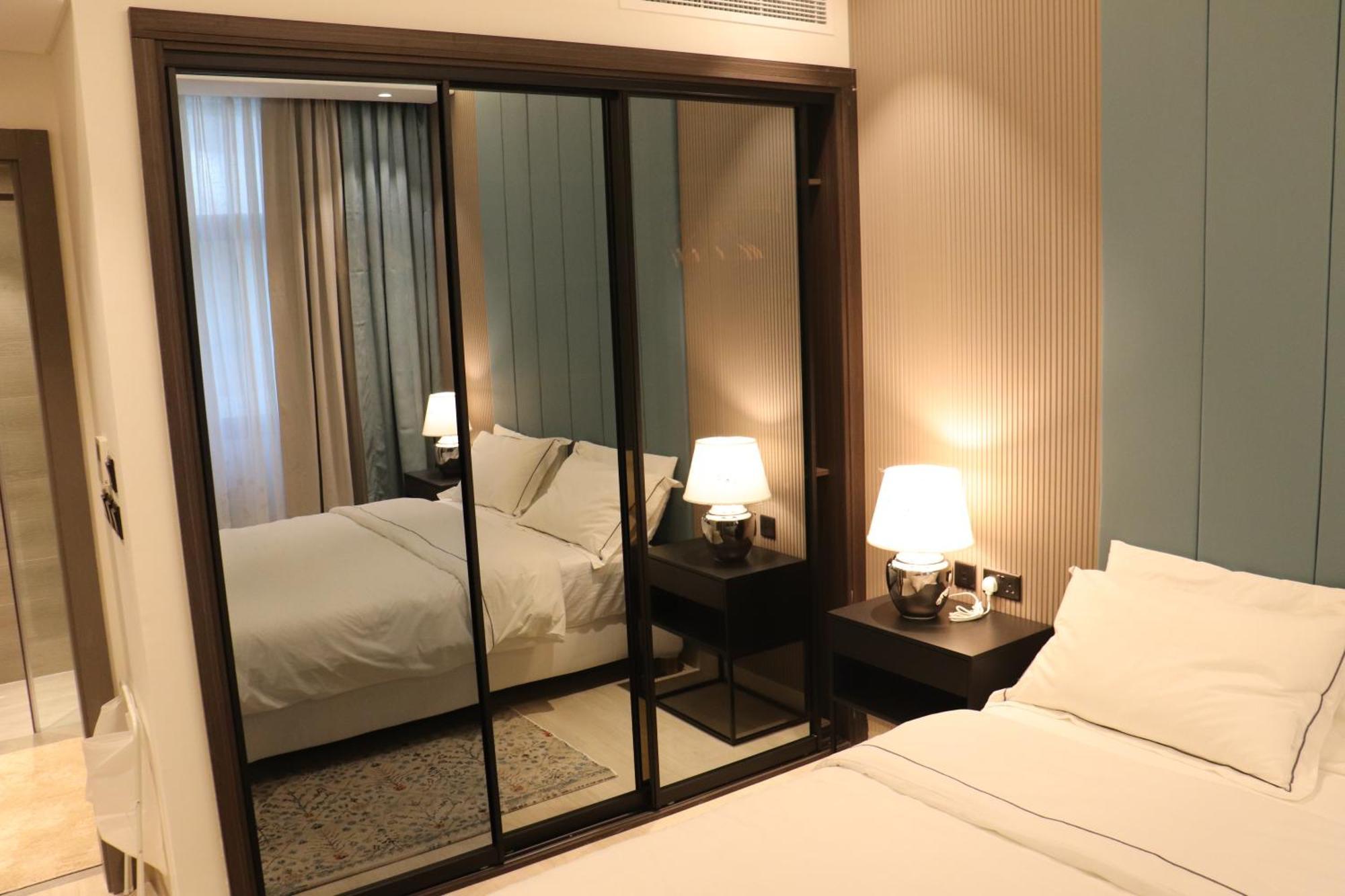 Liyaqat Airport Apartament
